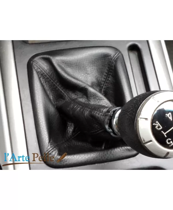 Kia Sorento real black leather gearshift gaiter