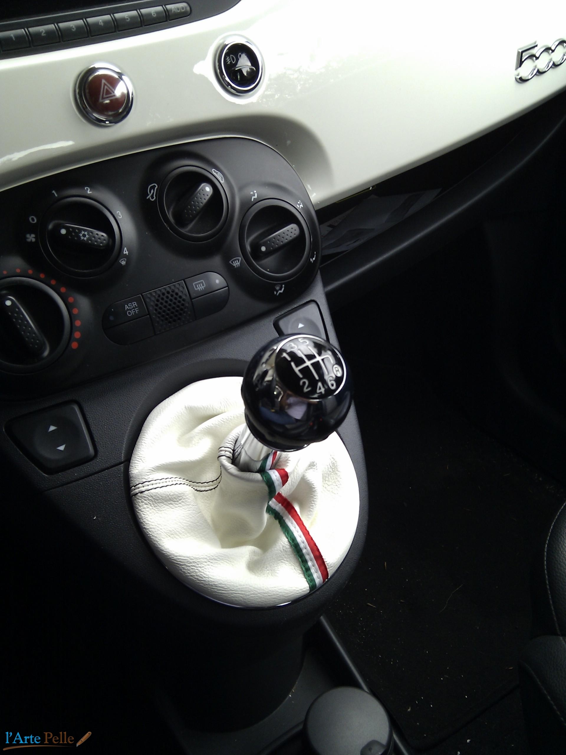 Nouvelle Fiat 500 soufflet de levier de vitesse blanc Coutures  Personnaliser Peau Personnaliser